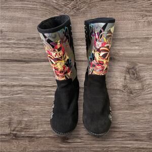 Ed Hardy by C. Audigier Blk Suede Tattoo Skull Rhinestone Boots Women’s Size 7